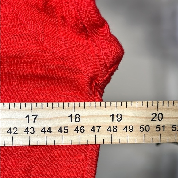 Chico's Red Fitted Buttoned Blouse - Picture 5 of 7